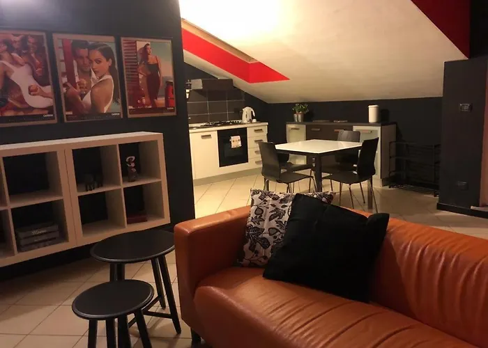 La Mansarda 公寓 阿斯蒂